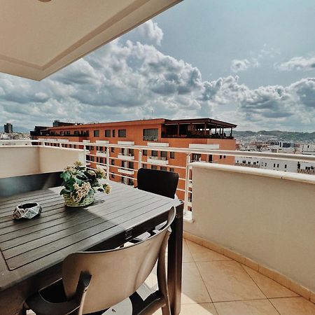 Cozy Rooftop Apartment - Your Home, Away From Home! Tiran Dış mekan fotoğraf